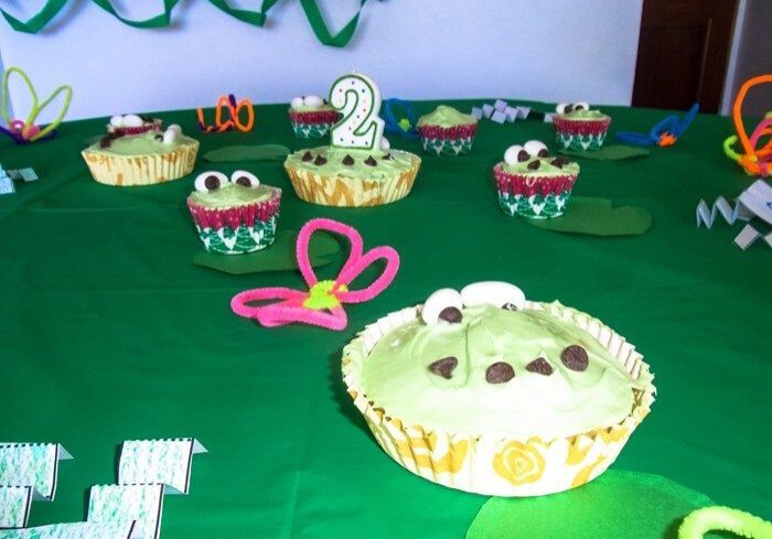 Birthday cake with frogs and pond