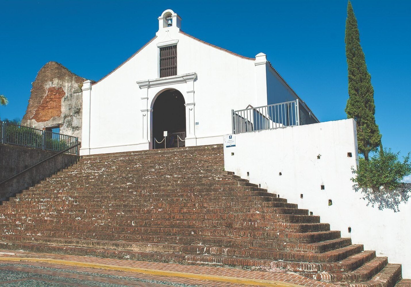 El Convento de Santo Domingo de Porta Coeli in Spanish, is one of the oldest church structures in the western hemisphere.